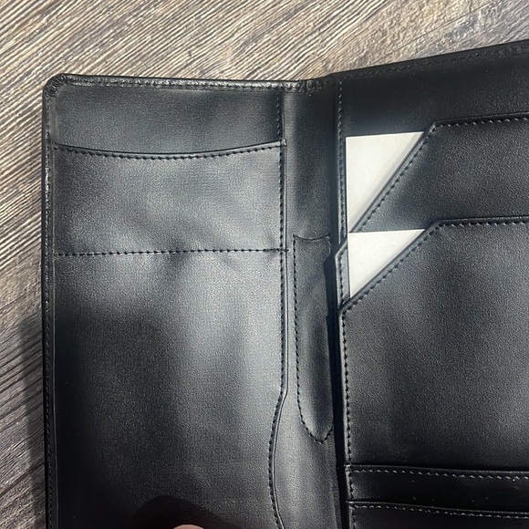 Office supply - Picture 5 of 7